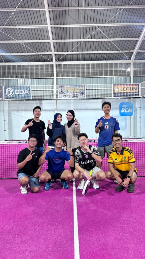 Raket Cebol Club media 2