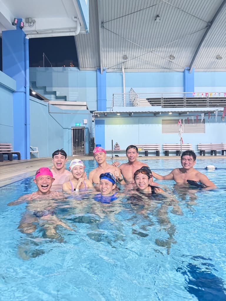 7PM Monday Swim @ Jalan Besar media 4