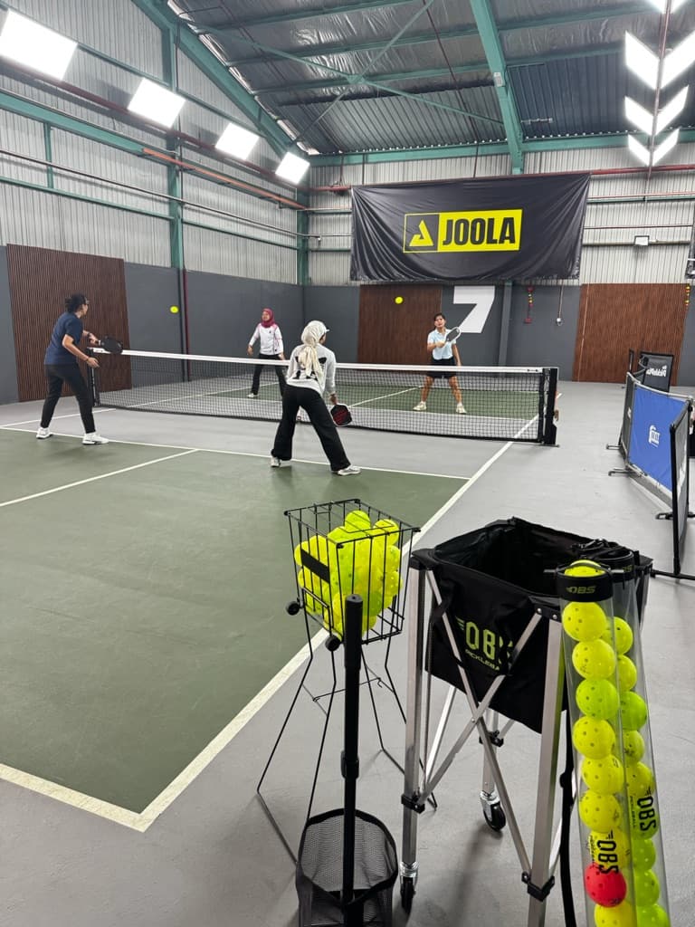 UFO- Unruly Forehand Operation  media 5