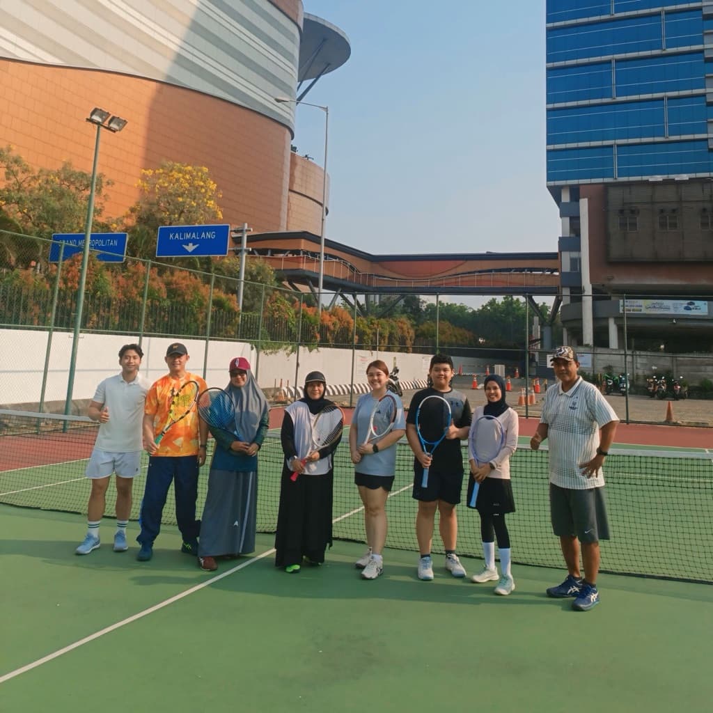 Newborn Tennis Club media 4