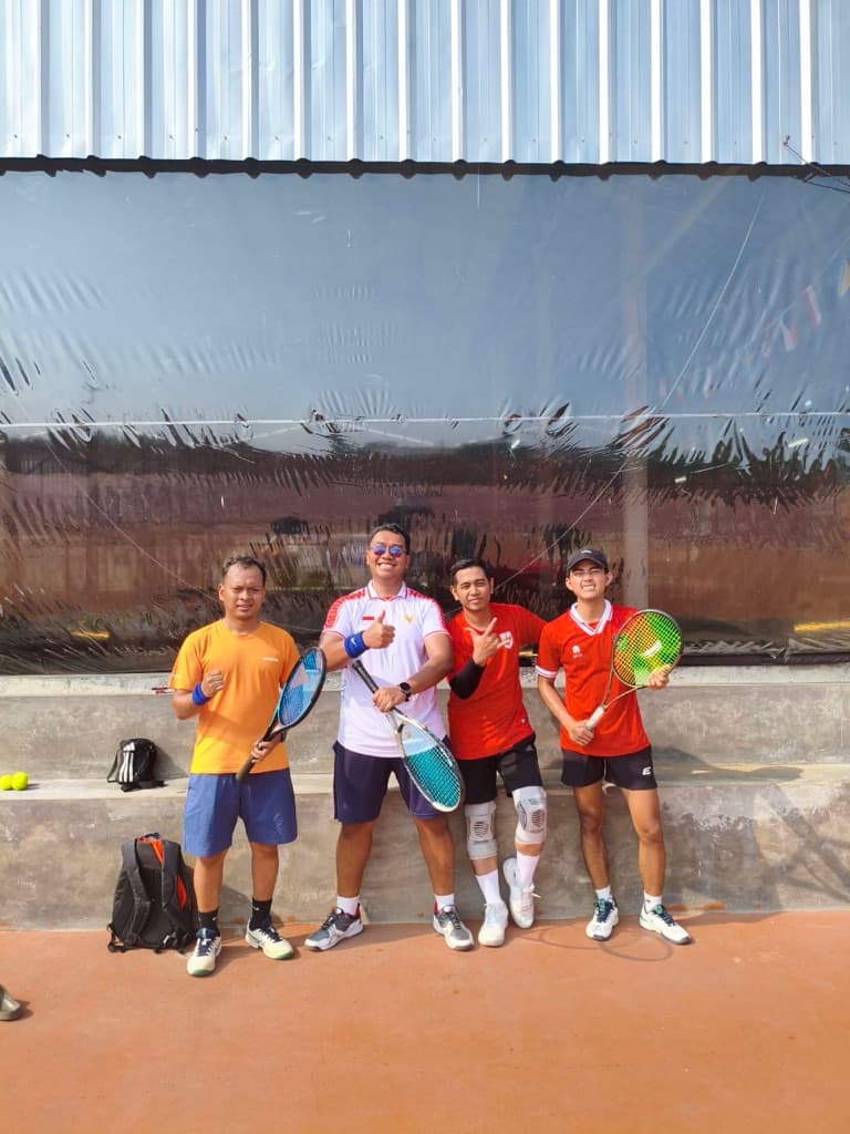 Tennis Jompo Club media 1