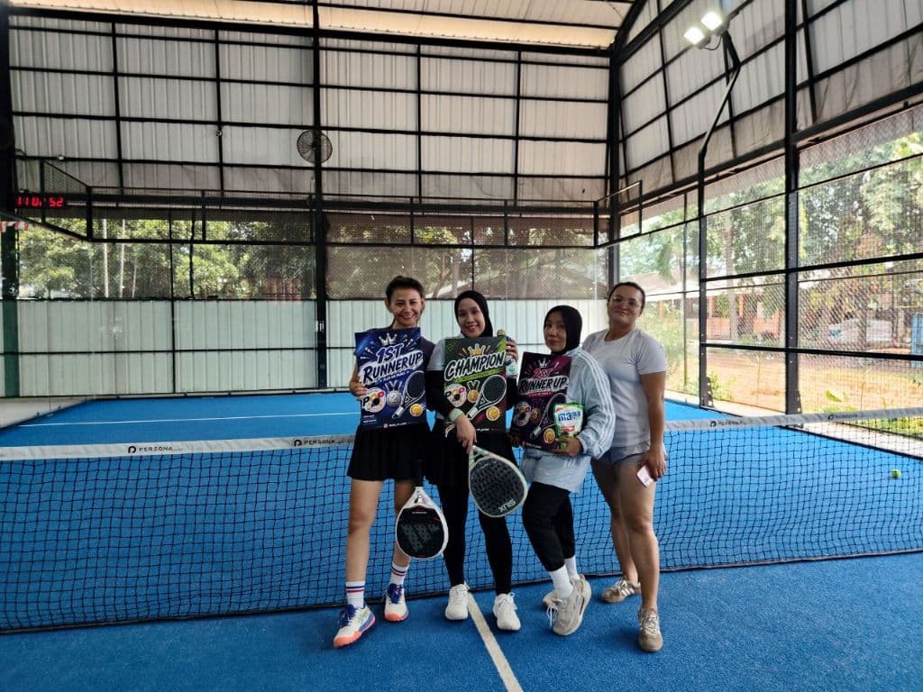 PLAY ON PADEL media 3