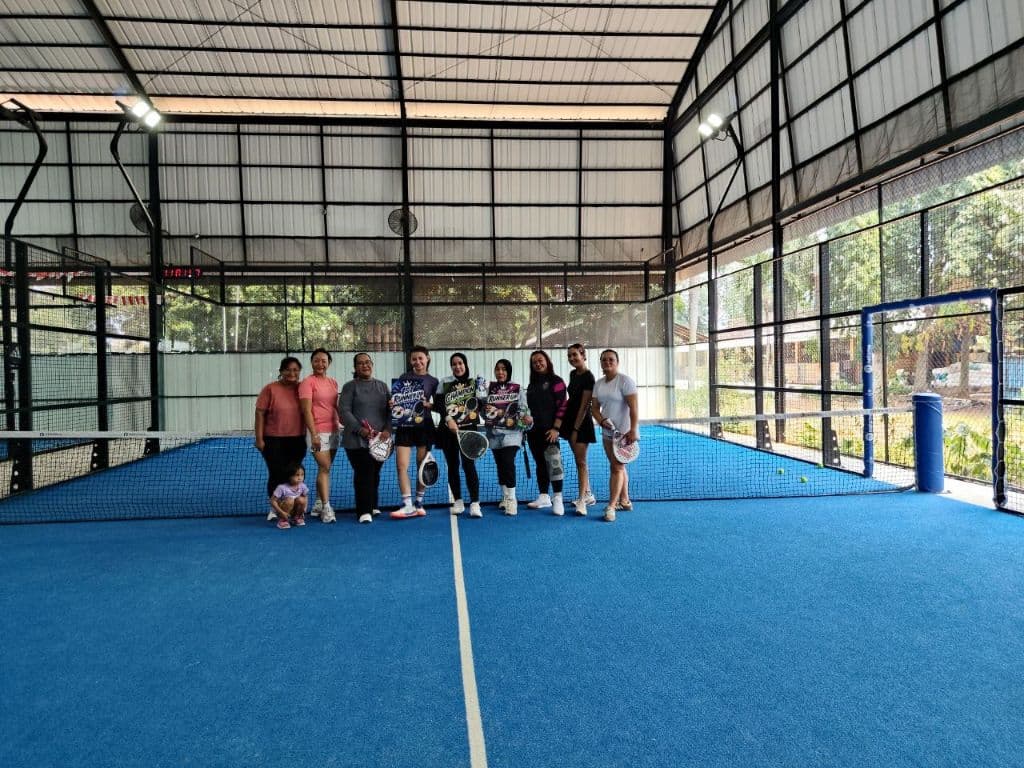 PLAY ON PADEL media 2