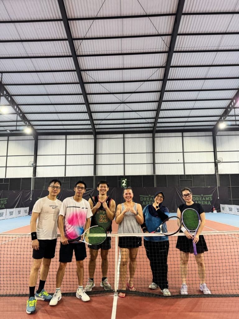 ISENG TENNIS media 1