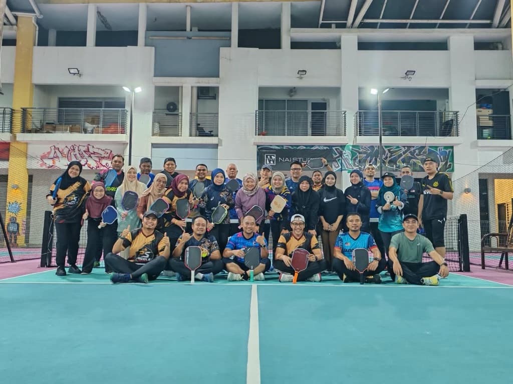 PADDLE SQUAD media 4