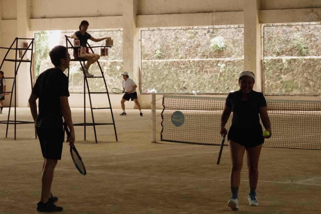 Royale Tennis Club media 1