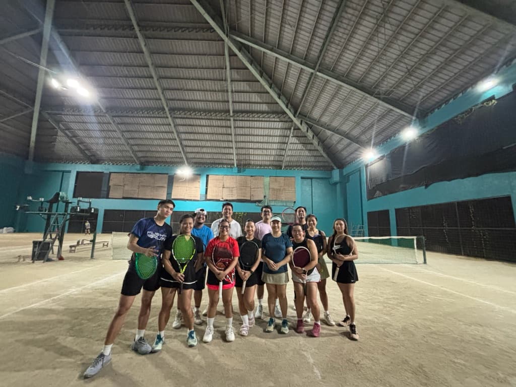 30-LOVE Tennis Club media 3