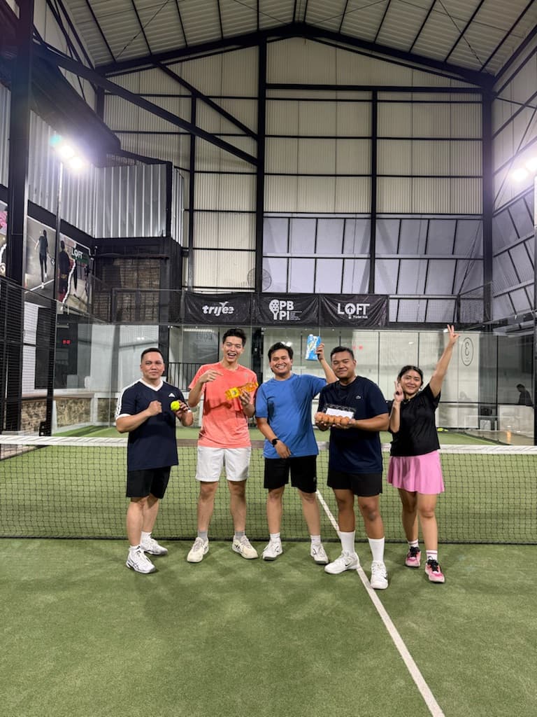 Red Line Racquet Club media 1