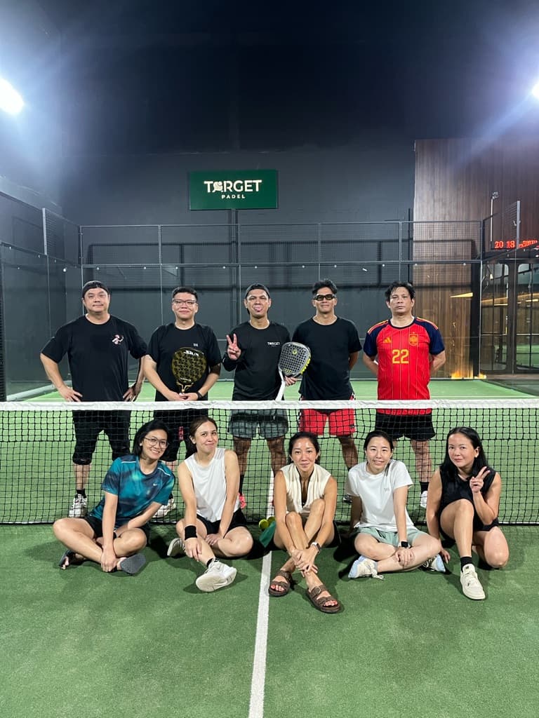 Seasonal Padel Club media 1