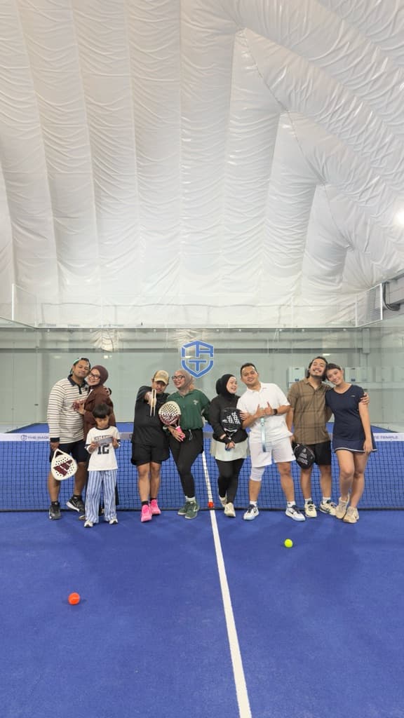 Couple Court Club media 2