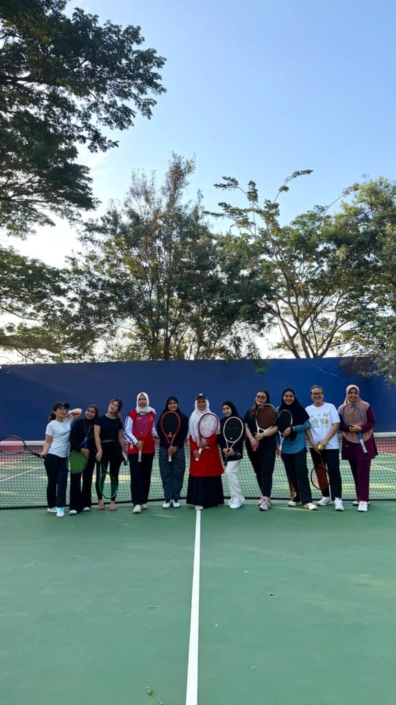Happy Racket  media 1