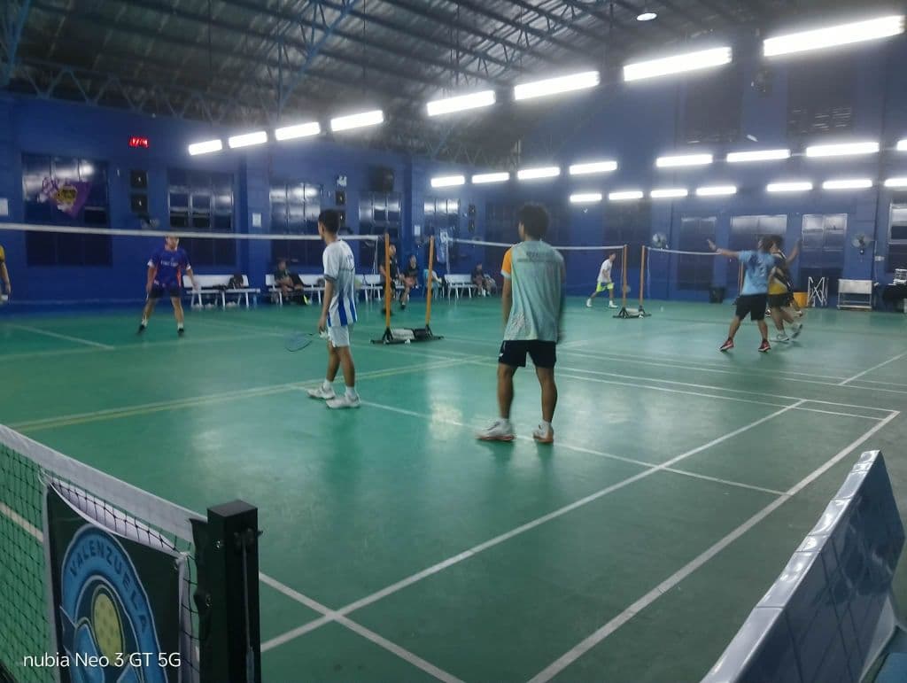 Paddle & Friends Pickleball media 2