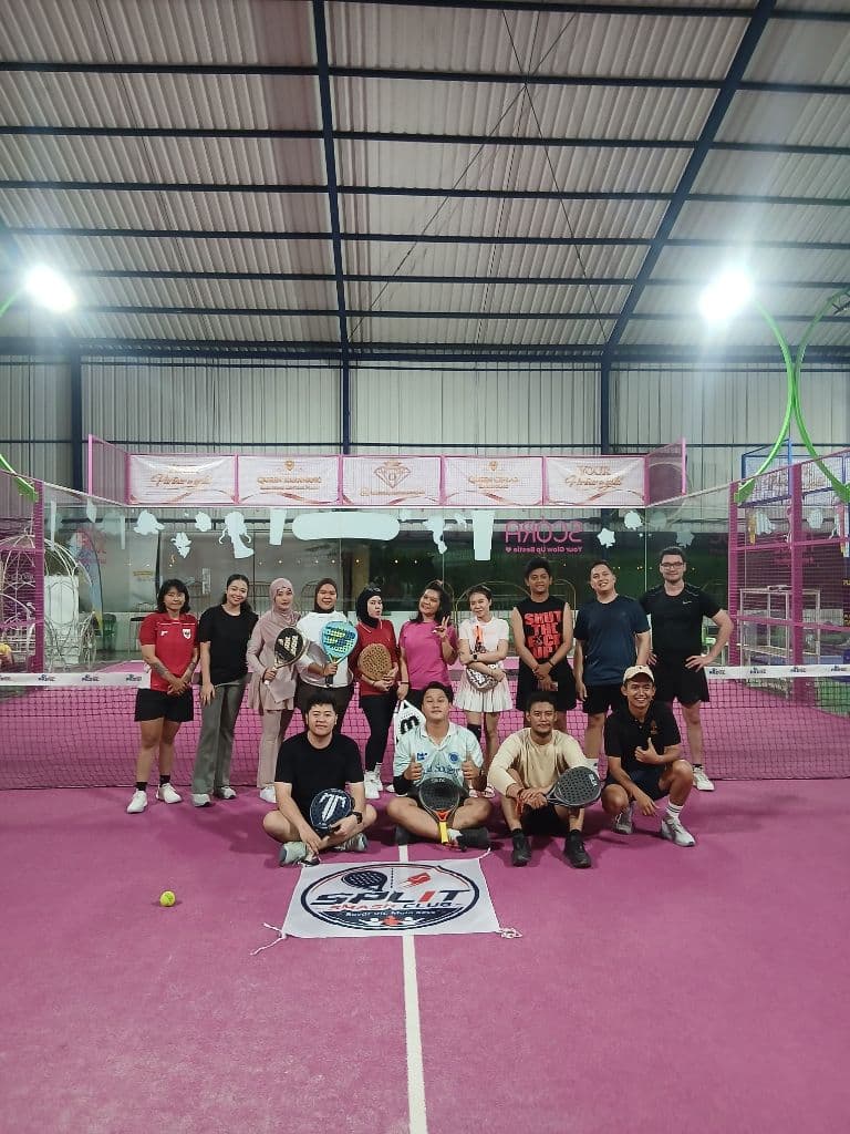 SPLIT SMASH CLUB media 6