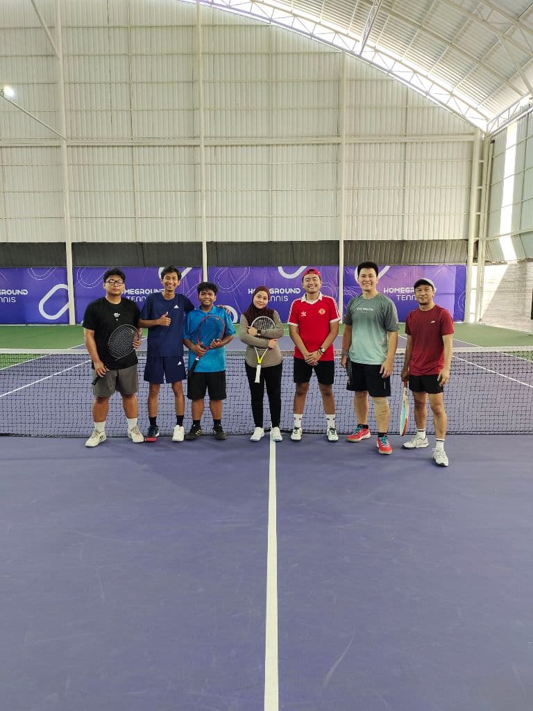 Meri Tennis  media 6