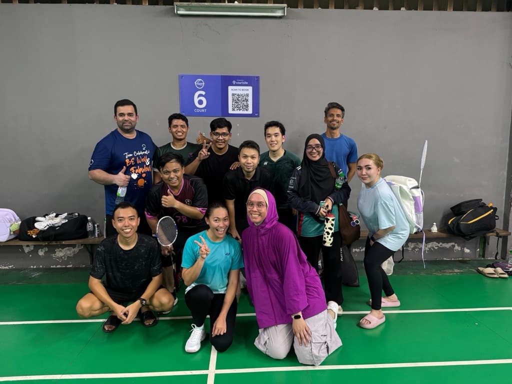 SUNDAY MORNING SHUTTLERS 🏸 media 1