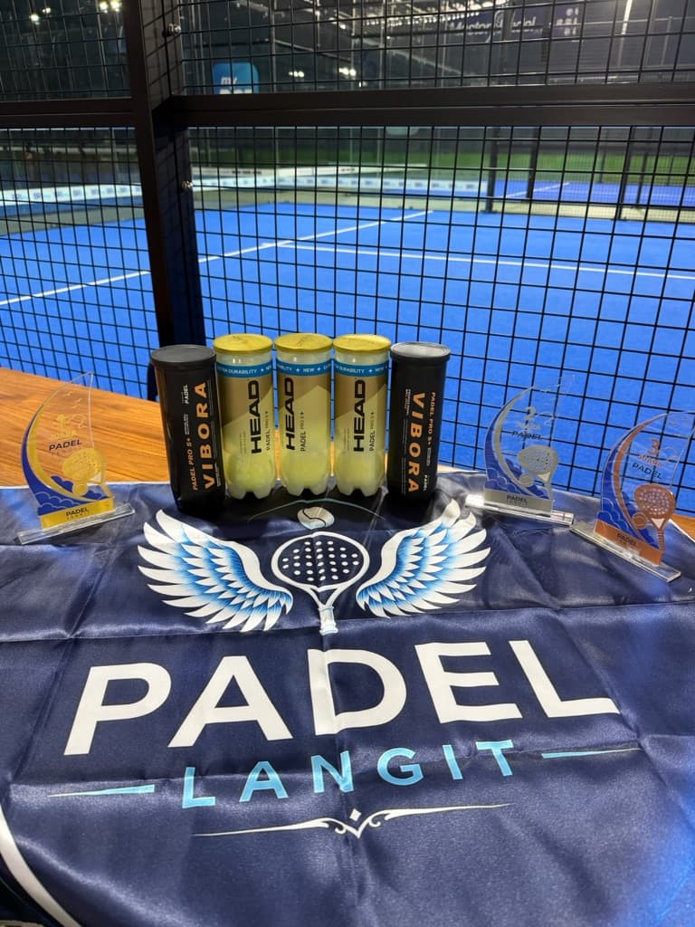 Padel Langit media 1