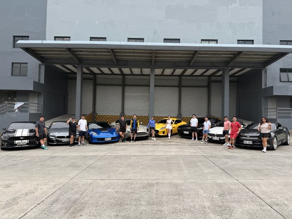 PADDLES & HORSEPOWER SOCIAL CLUB media 6