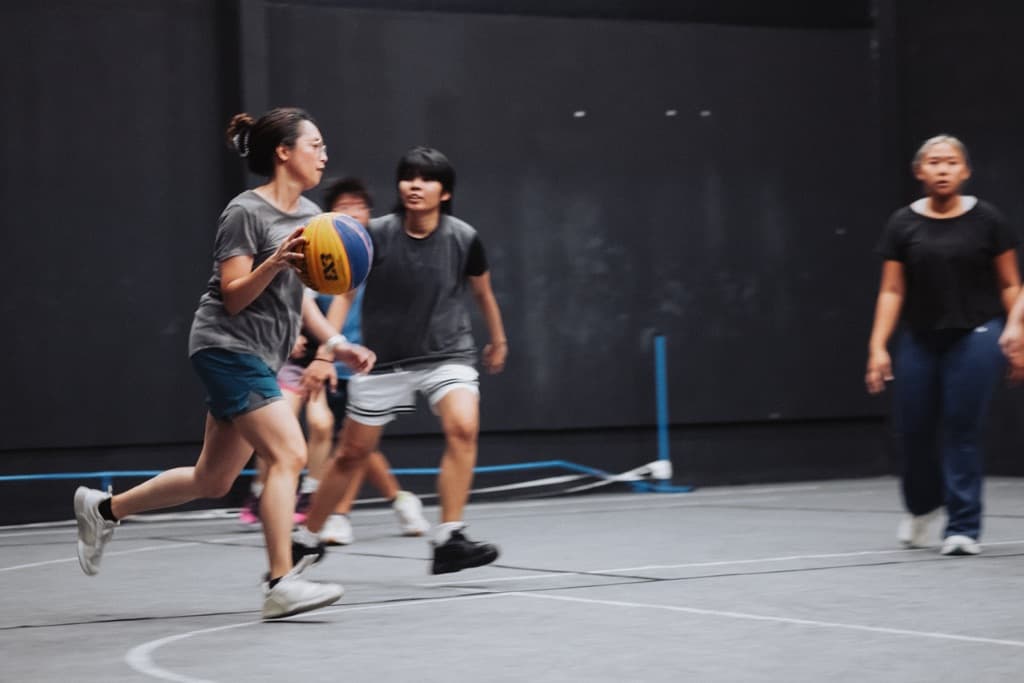 Velocity x The Daily Practice Womens Basketball media 6