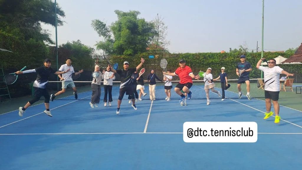 Dikit-dikit Tennis Club media 4