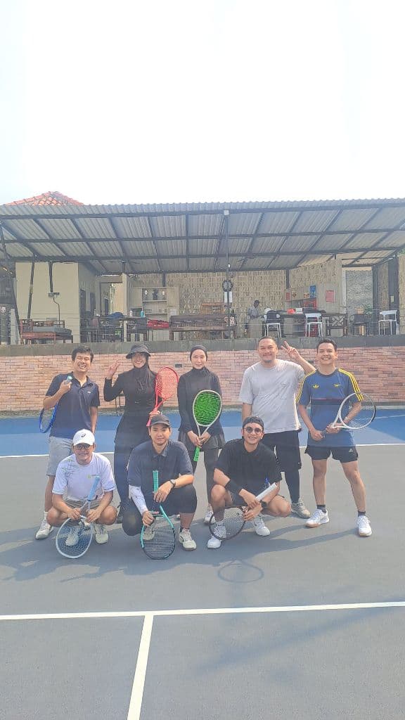 Dikit-dikit Tennis Club media 3