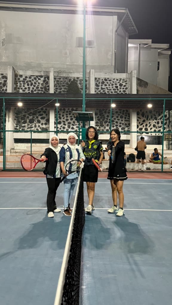 Rallyup Tennis Club media 1