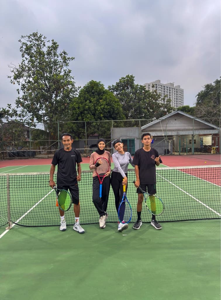 Mis Tennis Club media 2