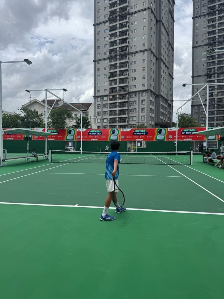 CLB TENNIS HOÀNG THÀNH TRUNG media 2