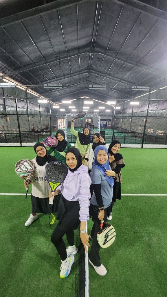 BESTIE BALLERS FUN PADEL media 5