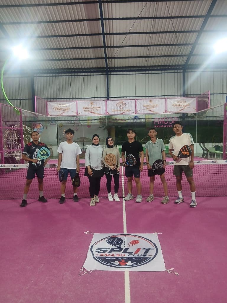 SPLIT SMASH CLUB media 4