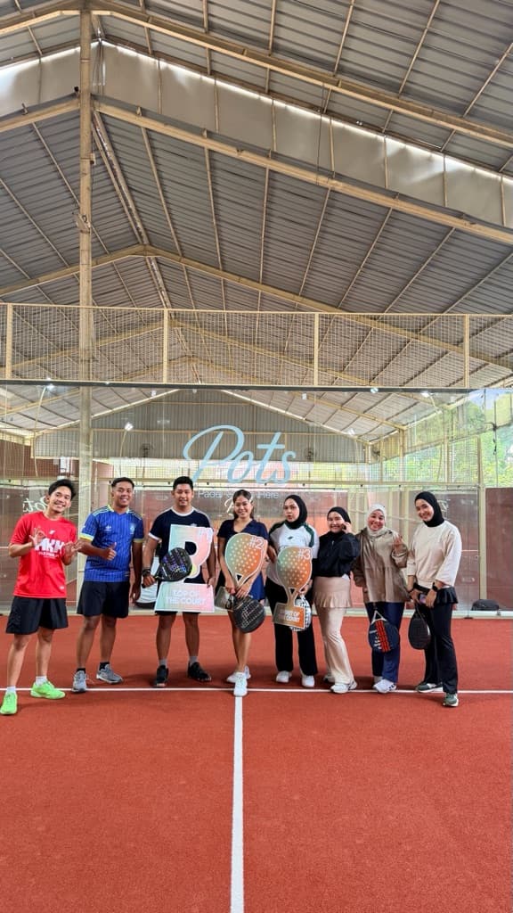 PadeL HoLic 🤗 media 4