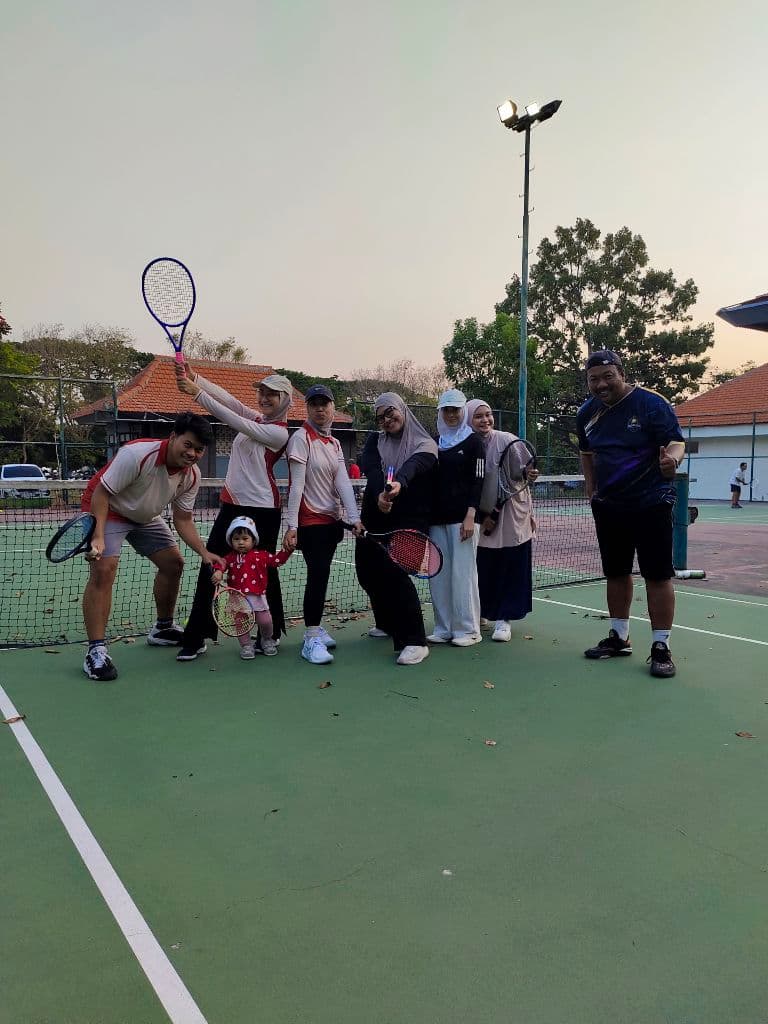 Meri Tennis  media 5