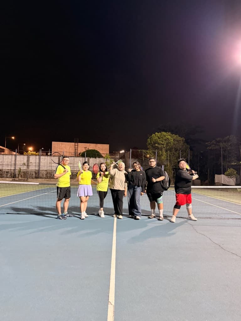 Hard Core Raquet  media 3