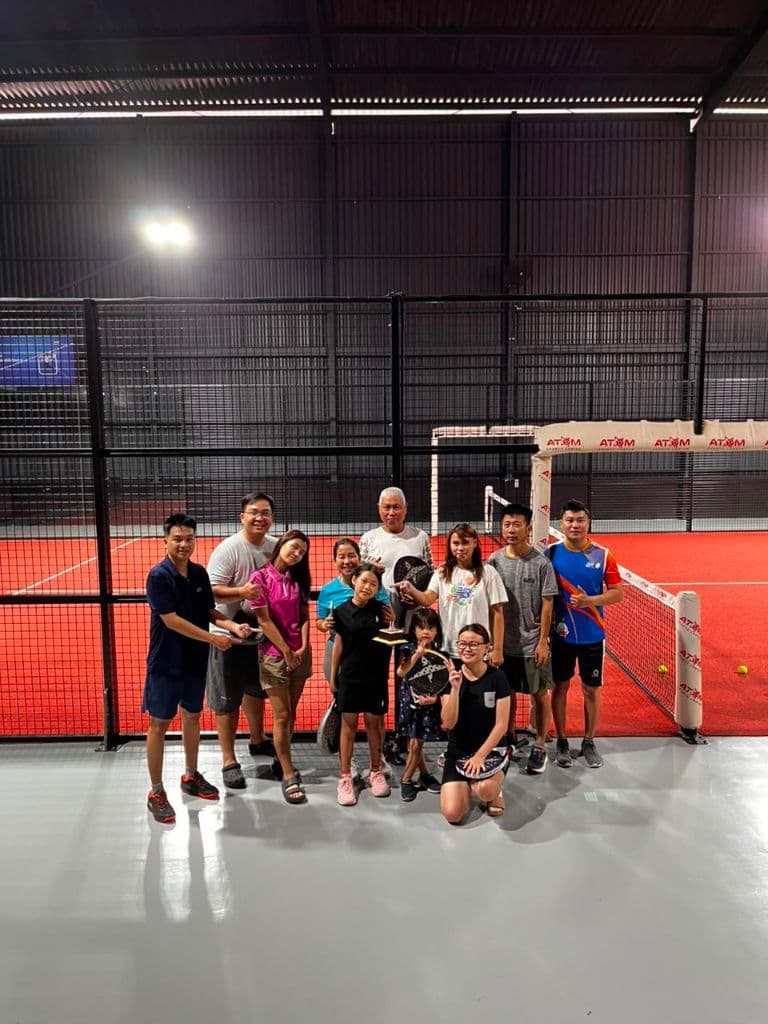 9 PIG PADEL media 2