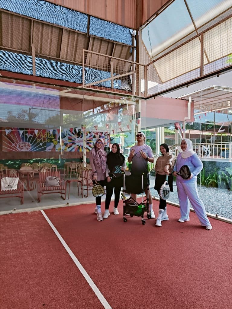 Pearl ladies padel  media 2