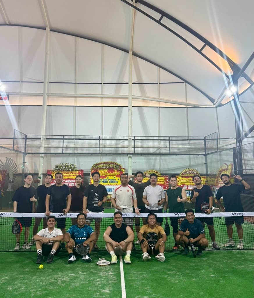 Padel Sunset Society  media 1