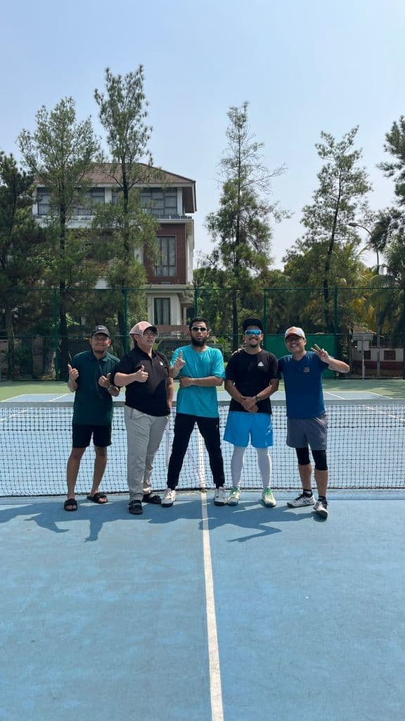Thullab Racket media 3