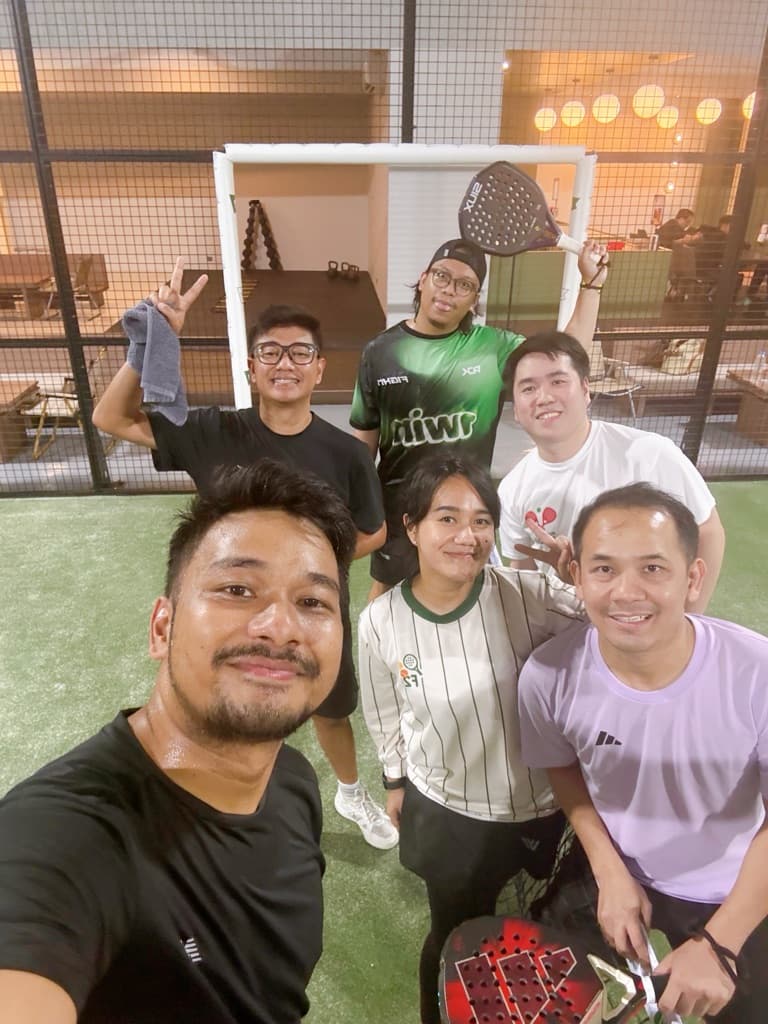 Glow Padel Club media 3
