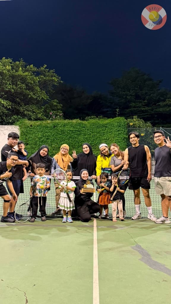 Garis Sudut Club media 5