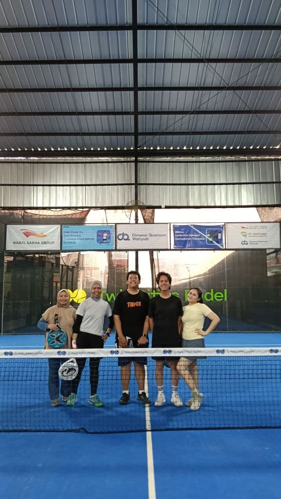 The Bloomers Padel media 3