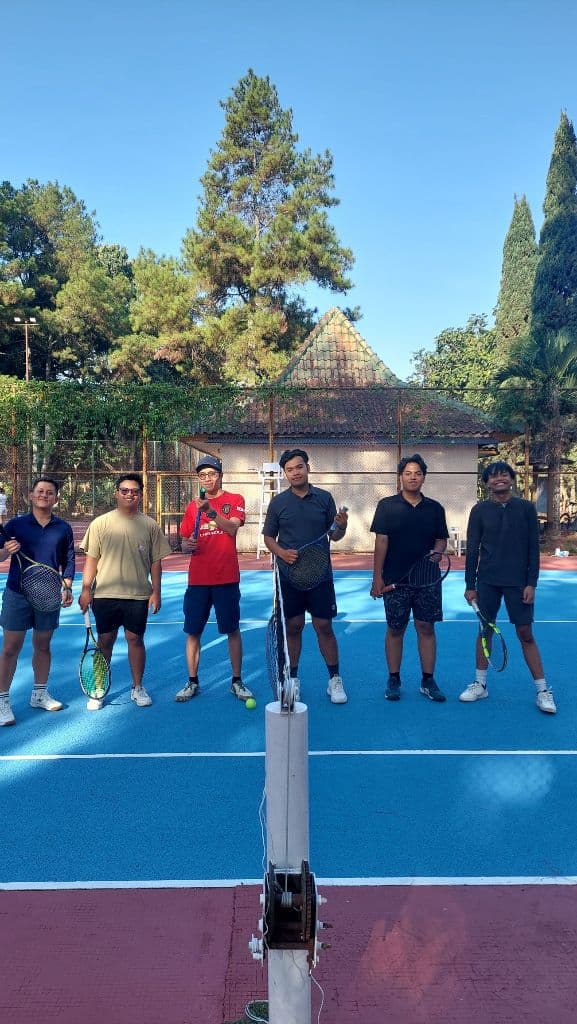 TENNIS BOND media 1