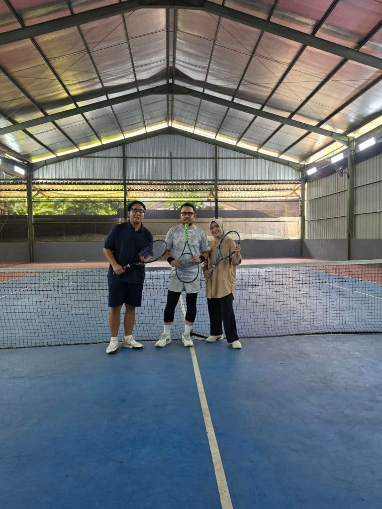 Asker (Asal Keringetan) Tennis media 3
