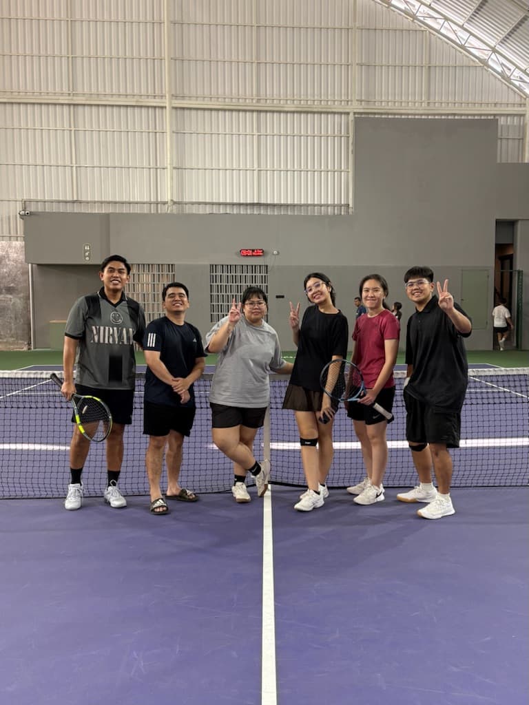 Tennis hihi media 3