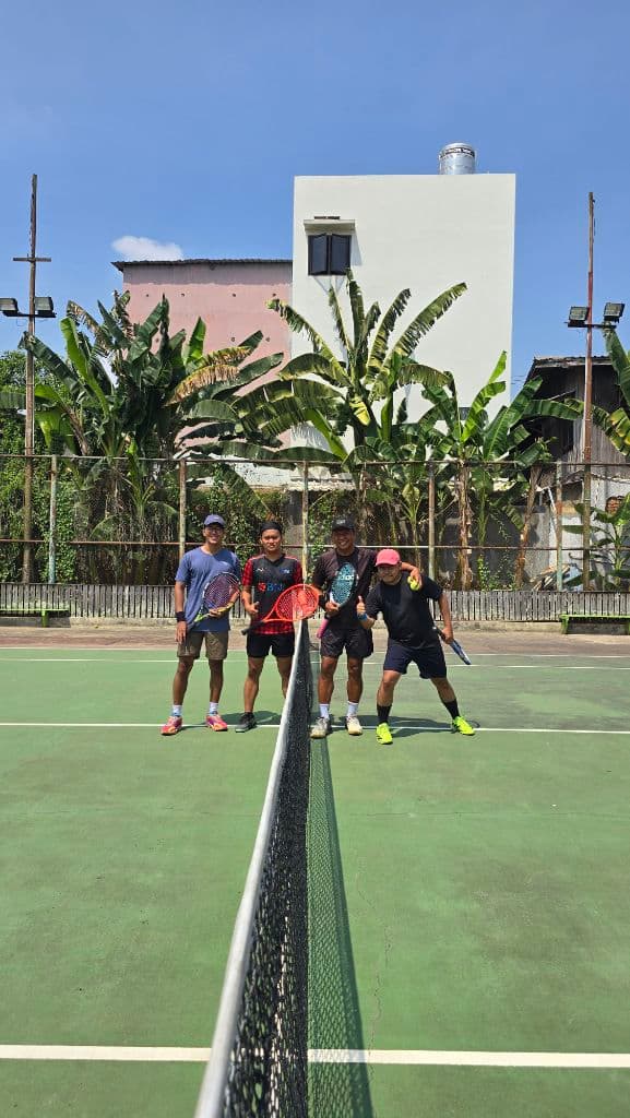Tennis Sore Ini media 6