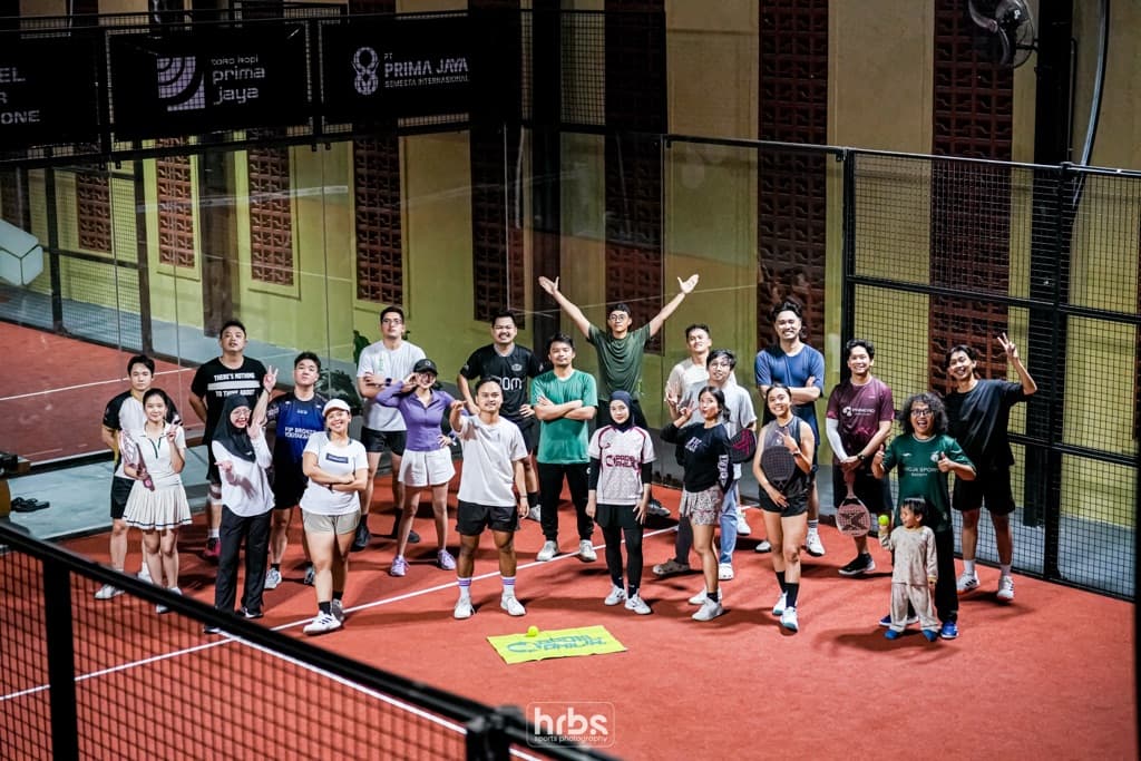 Padelphilia media 1