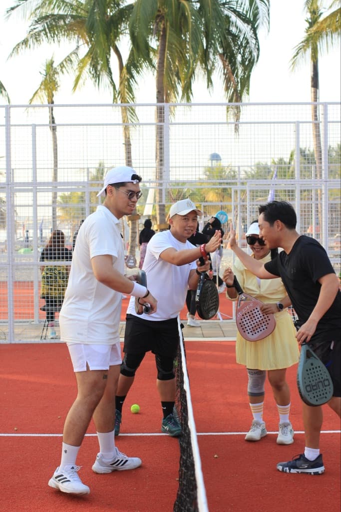 Prime padel Club Gading Serpong  media 4