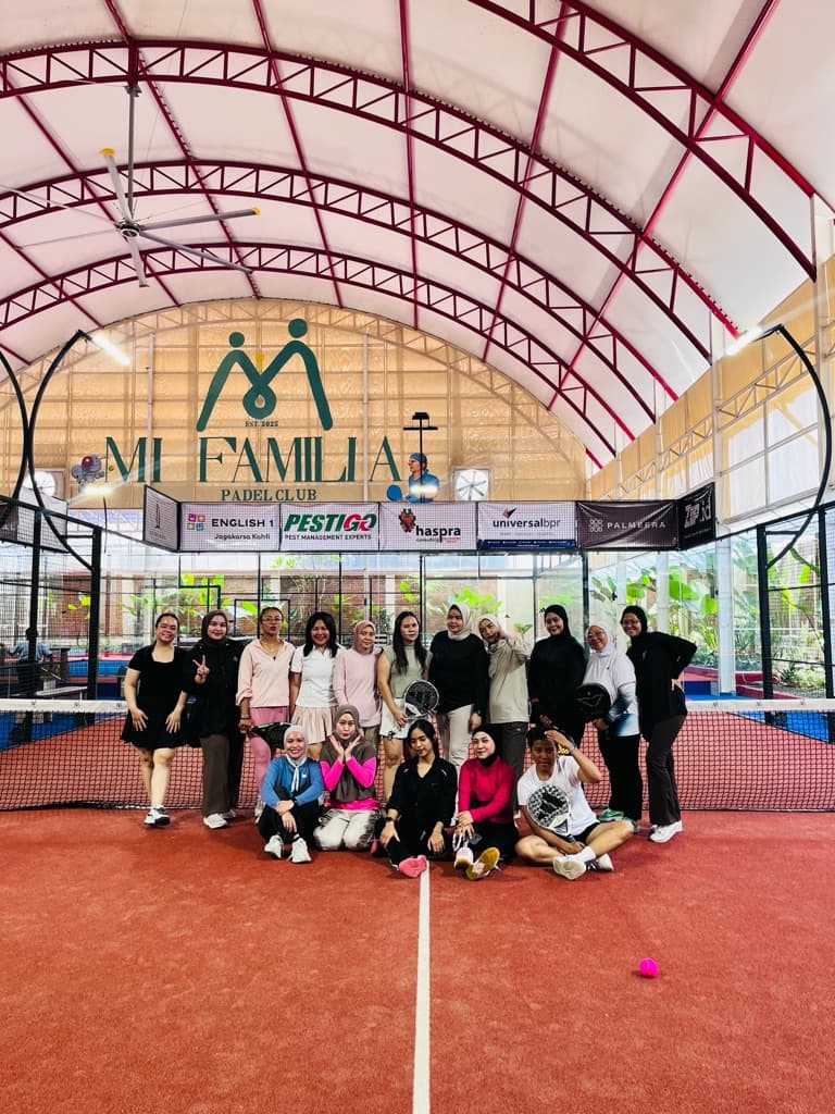JWH (Jags WomenHood) Padel media 1