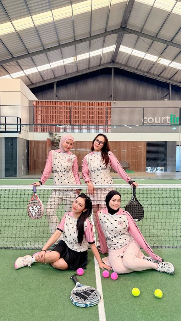 Ladies on court media 2