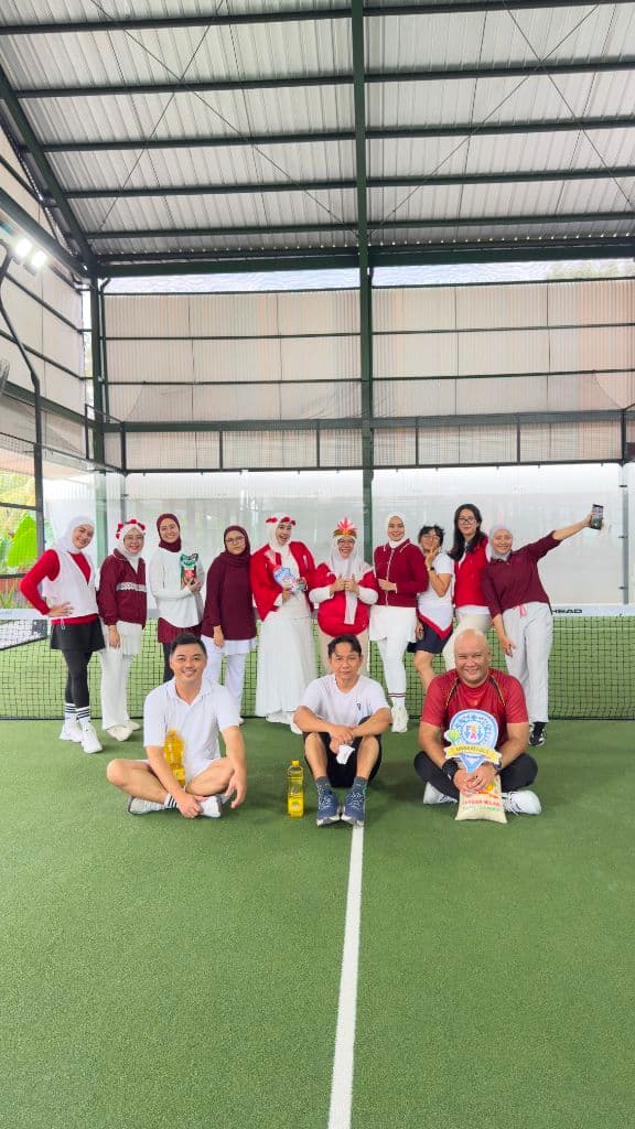 FRI-YAY padel club media 2