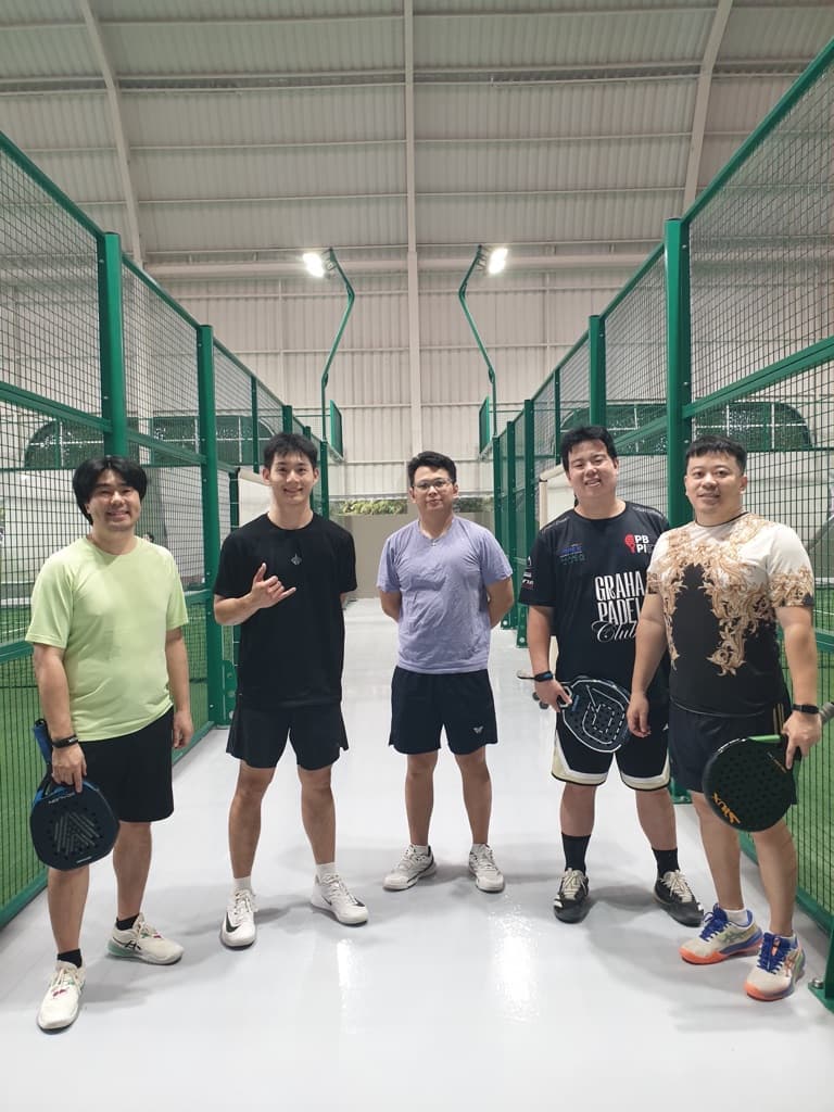 Hola! Padel Club media 3