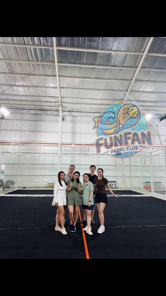 FunFan Padel Club media 1